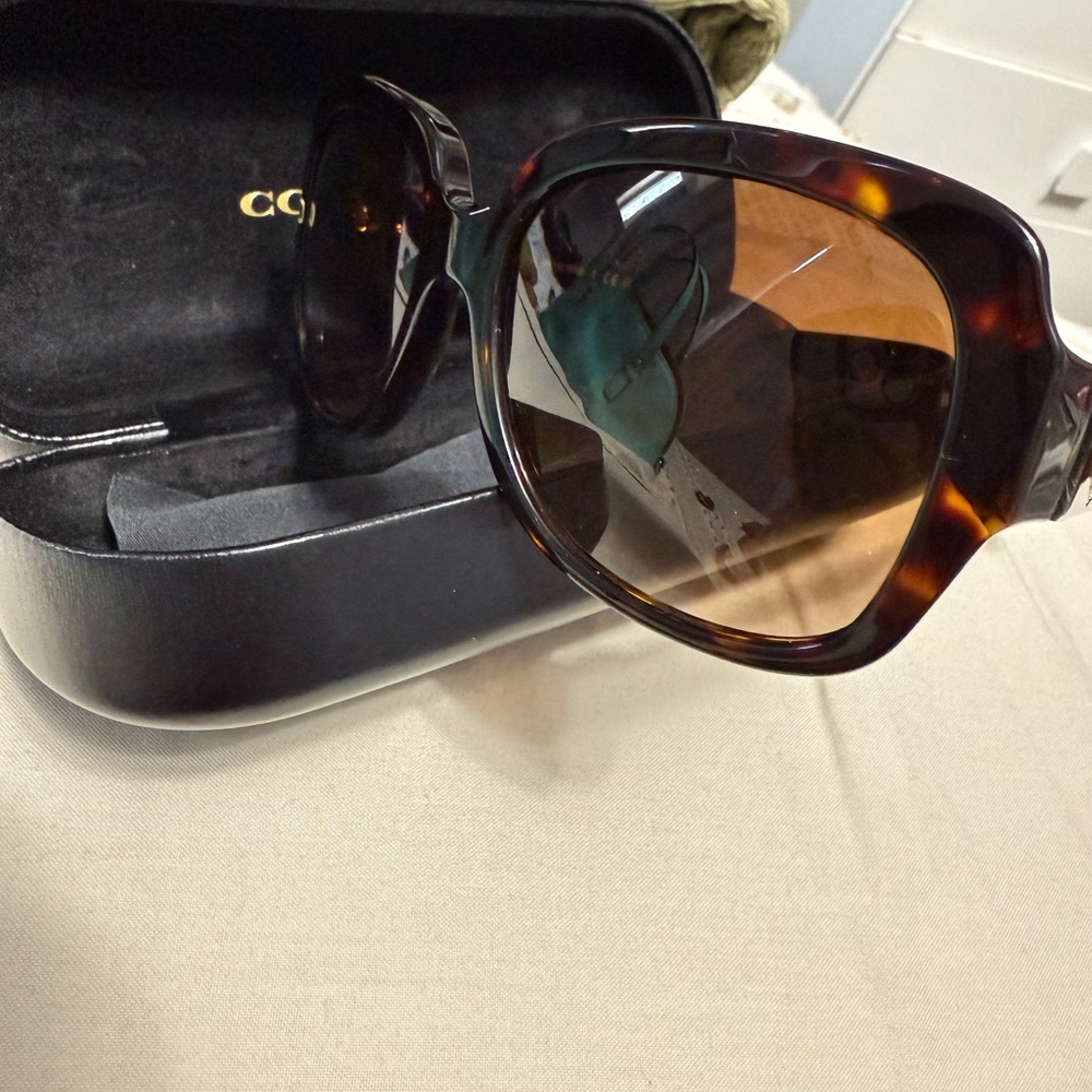 Coach HC 8251 (l 1052 ) lady new without tag - Picture 3 of 6